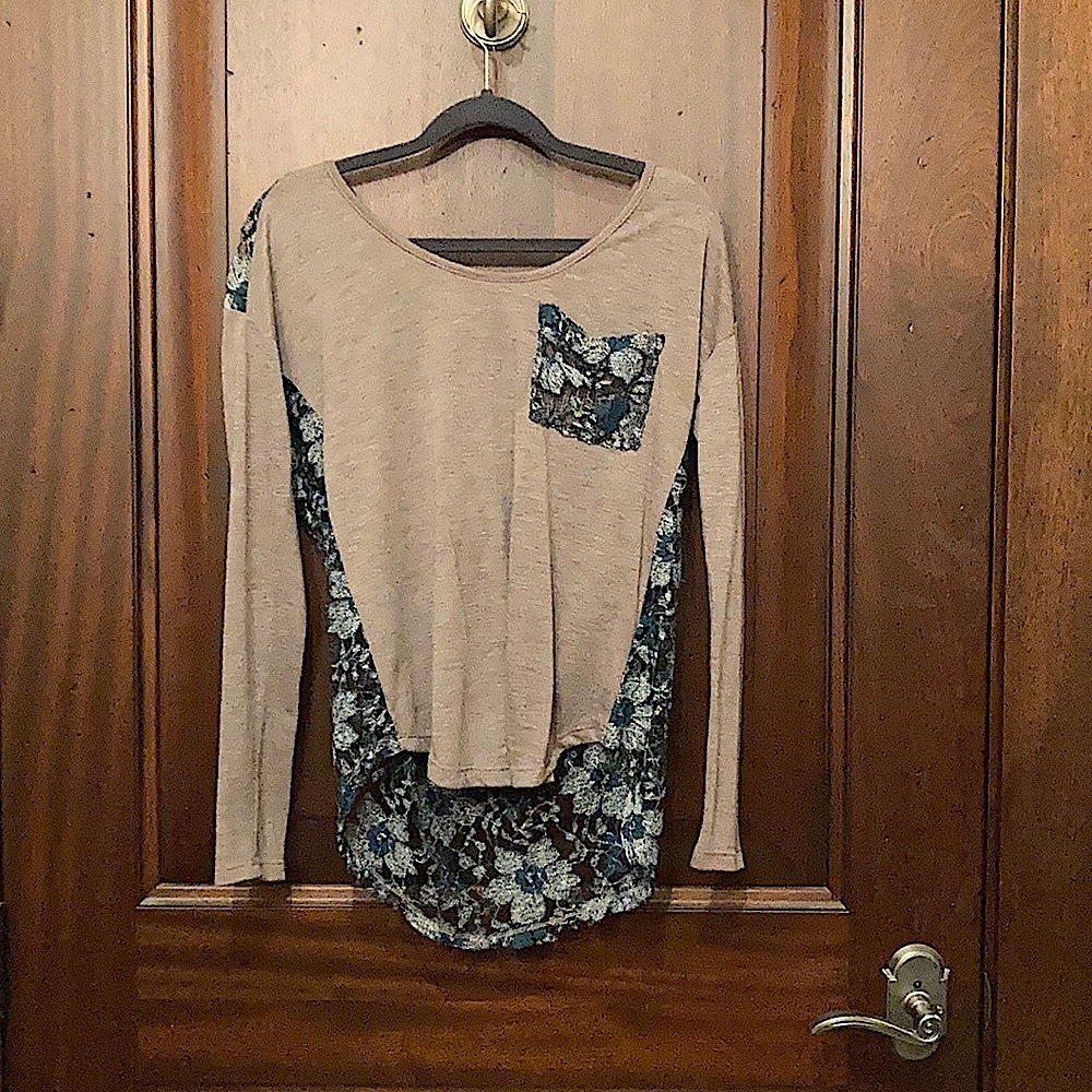 Solemio long sleeve top with sheer lace back